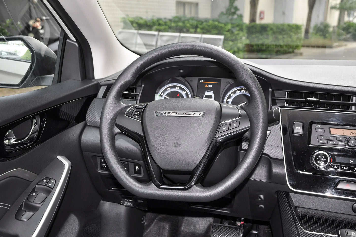 Dongfeng Nissan Venucia D60 Elektroauto