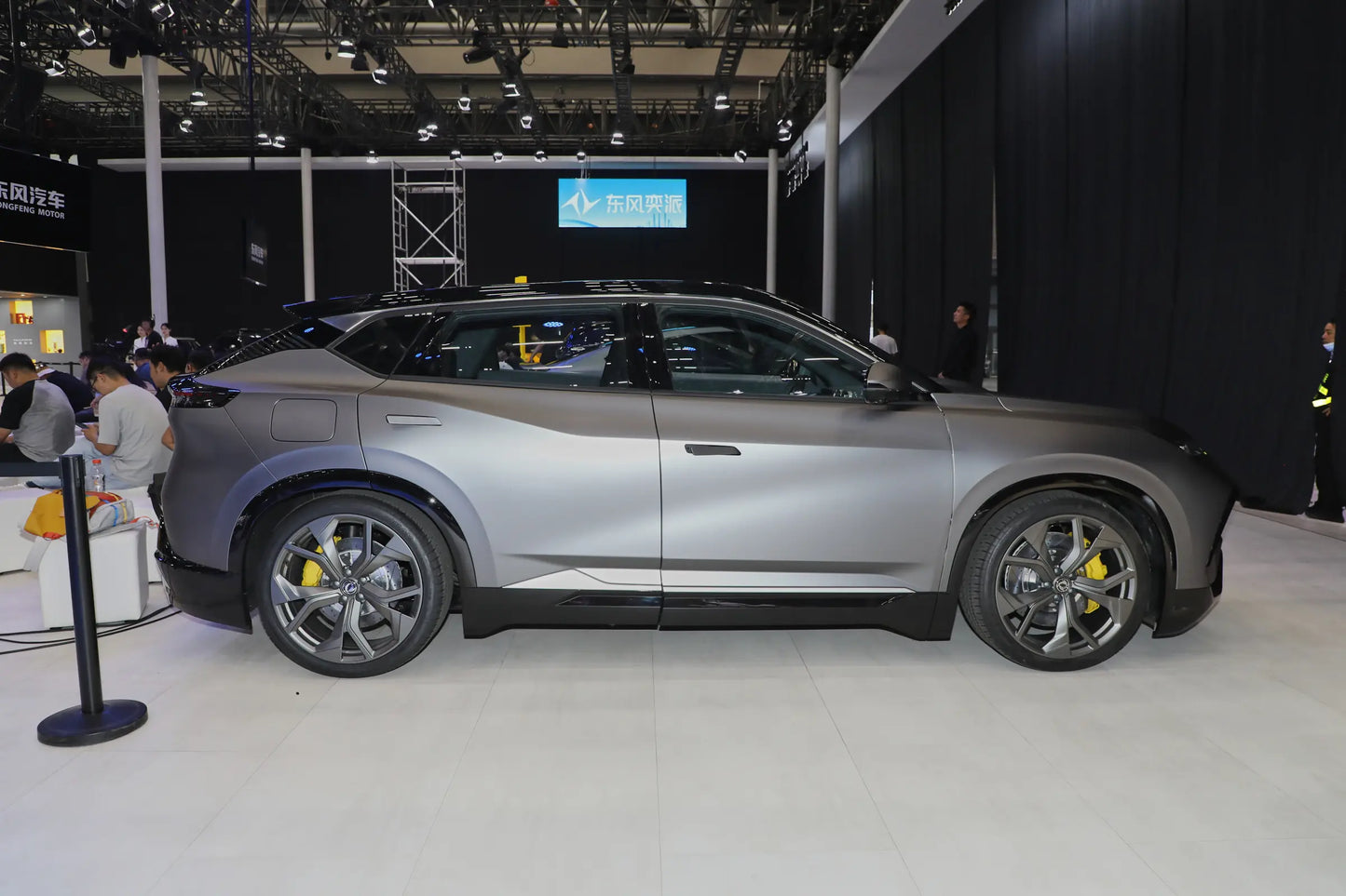 Dongfeng Fengshen L7 - Гибридный PHEV