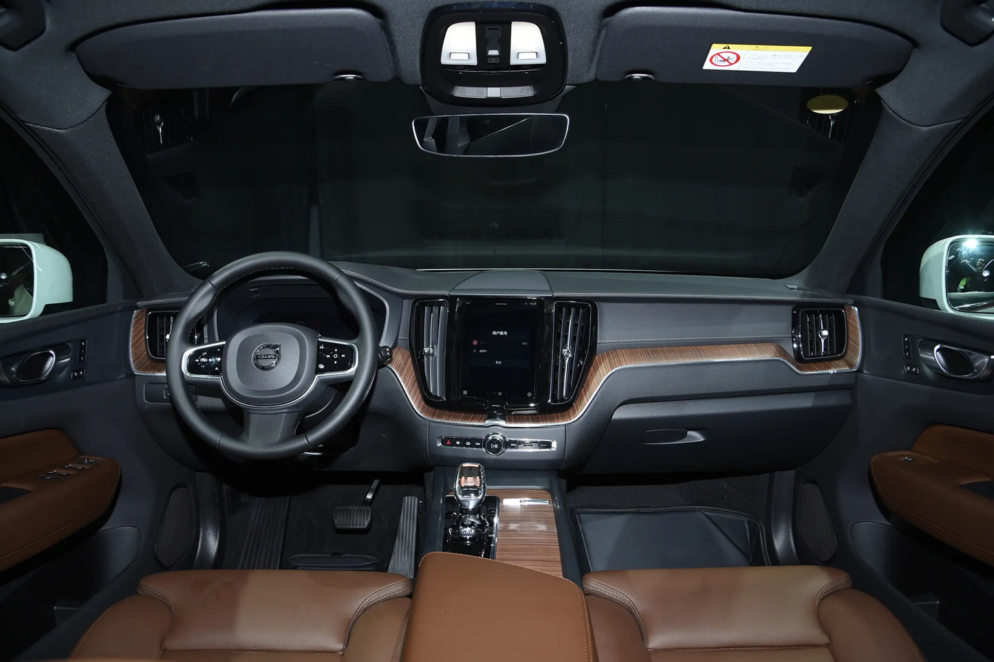 Volvo Volvo XC60 -Гибридный PHEV