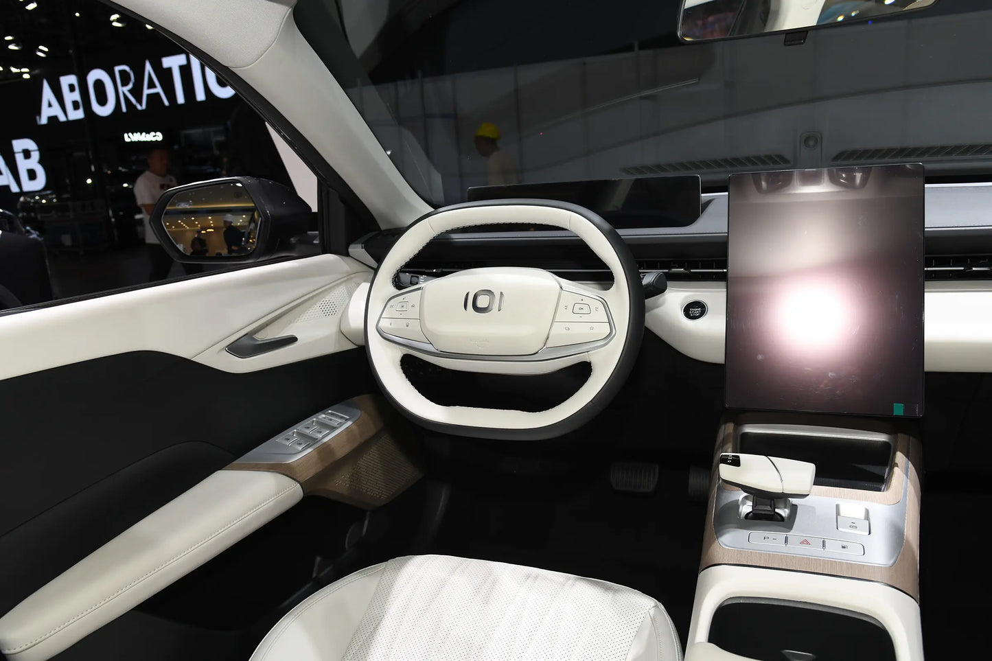 Qiyuan Changan Qiyuan A05 - Гибридный PHEV