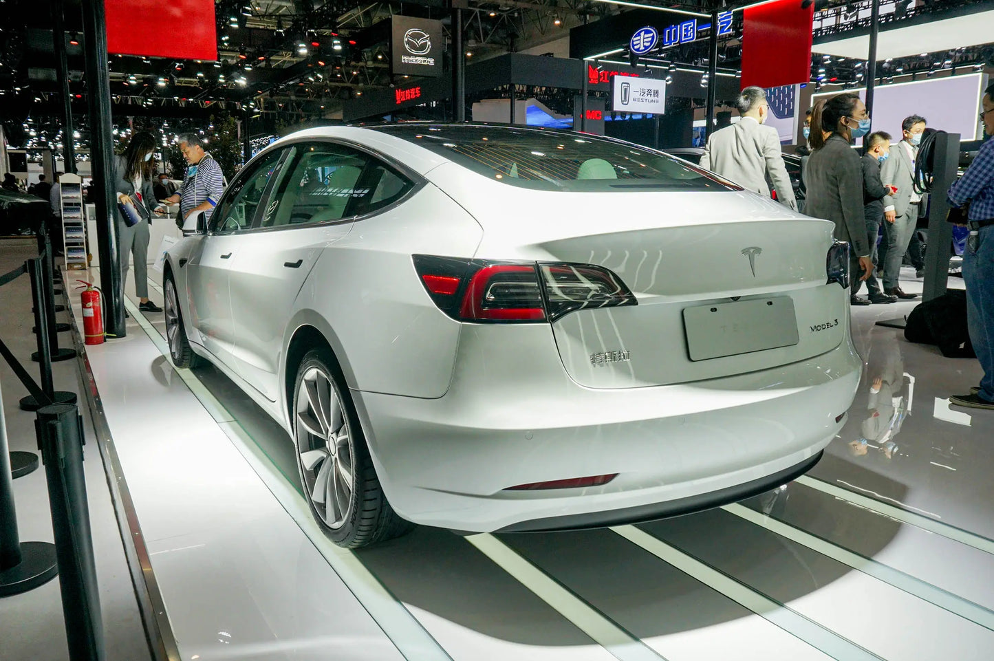 Tesla Модель 3