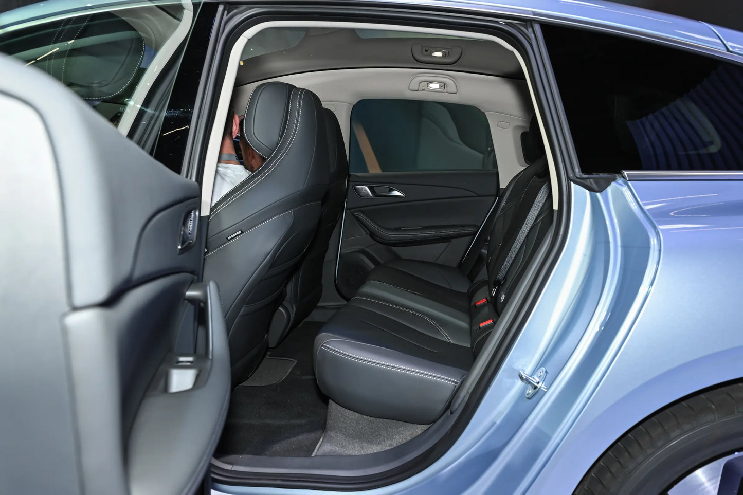 Dongfeng Forthing Xinghai S7-Гибрид REEV