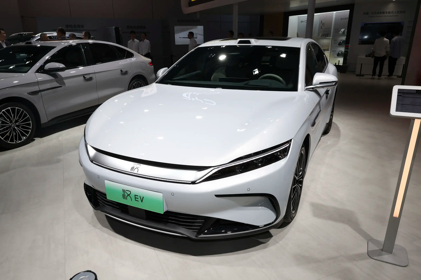 BYD Han электромобиль