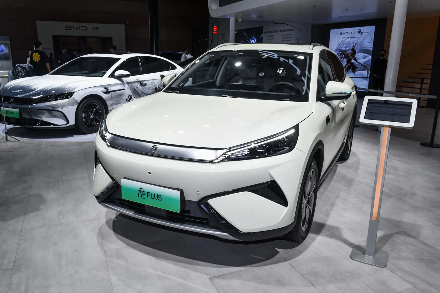 BYD Yuan ПЛЮС
