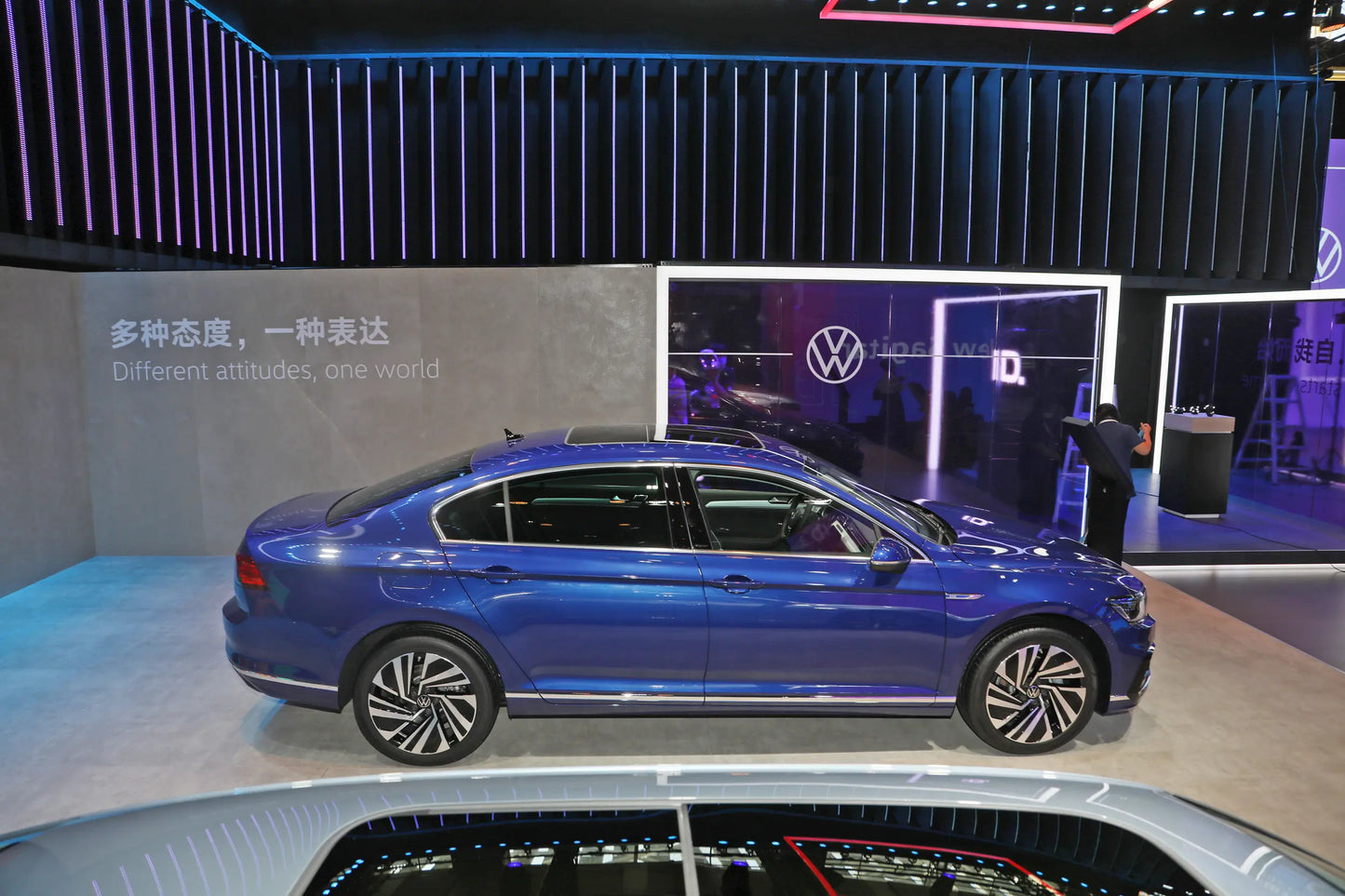 FAW-Volkswagen Magotan GTE -Гибридный PHEV