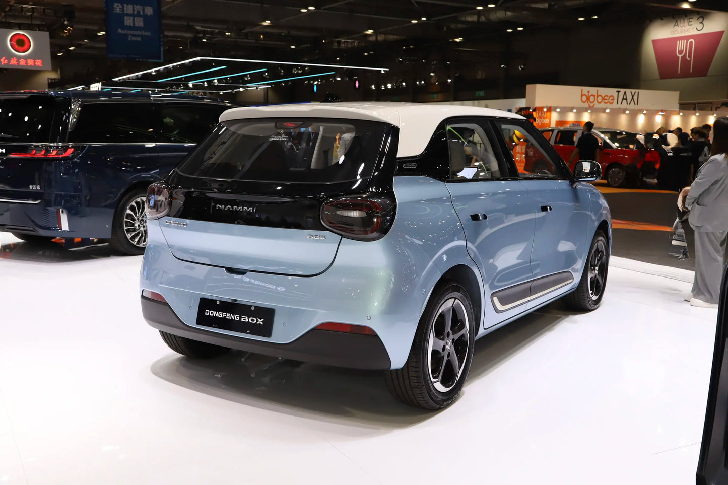 Dongfeng Нано 01