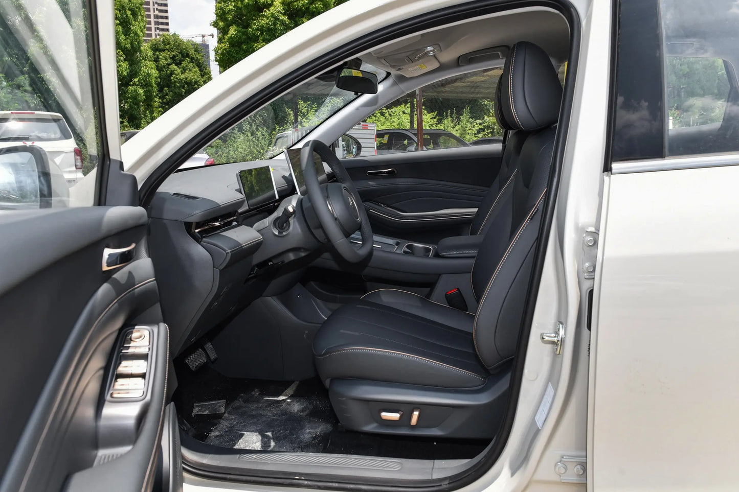 SAIC-GM-Wuling Baojun Yunhai -Гибридный PHEV