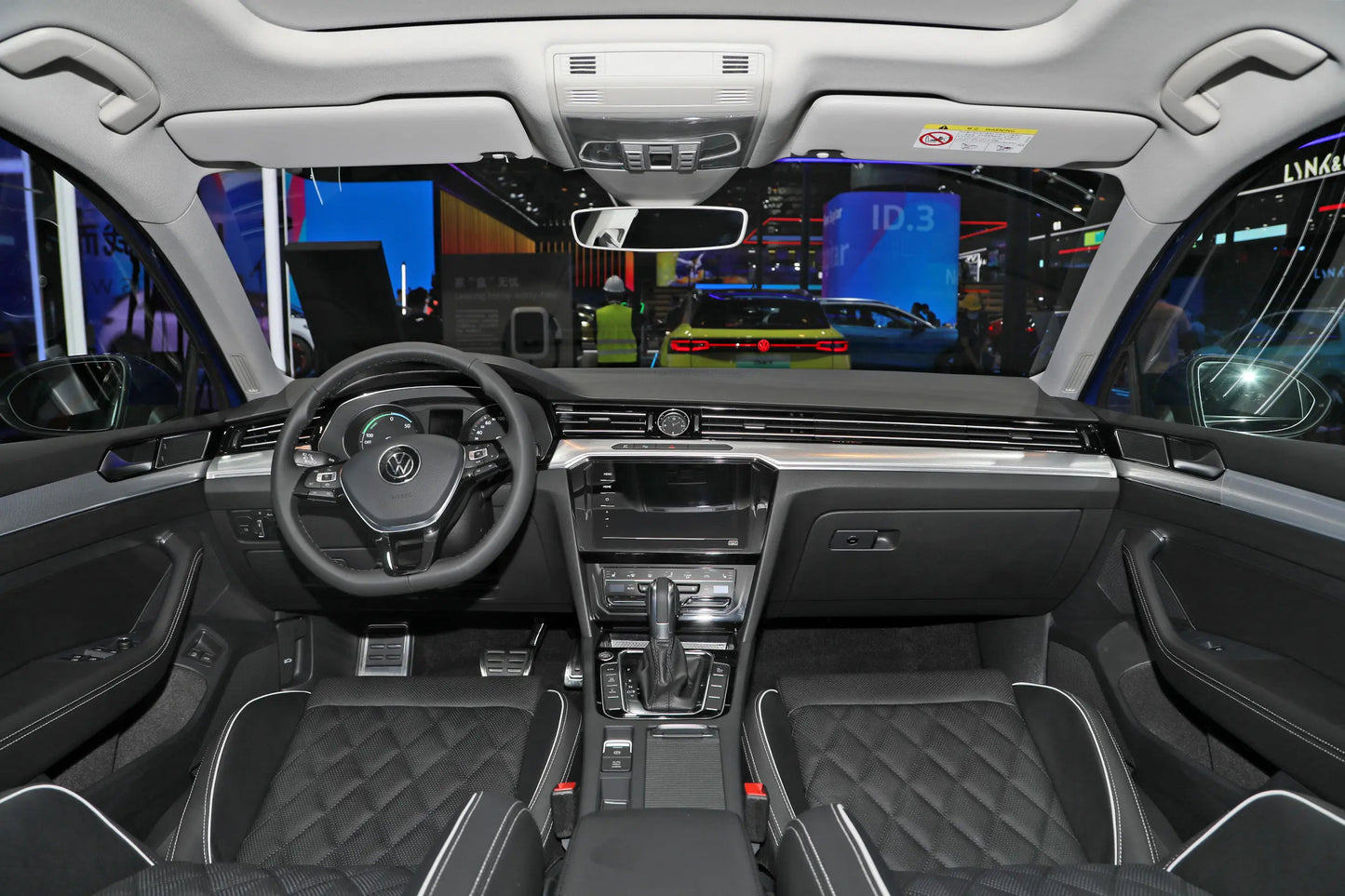 FAW-Volkswagen Magotan GTE -Гибридный PHEV