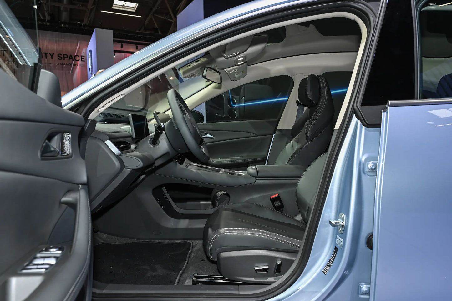 Dongfeng Forthing Xinghai S7-Гибрид REEV