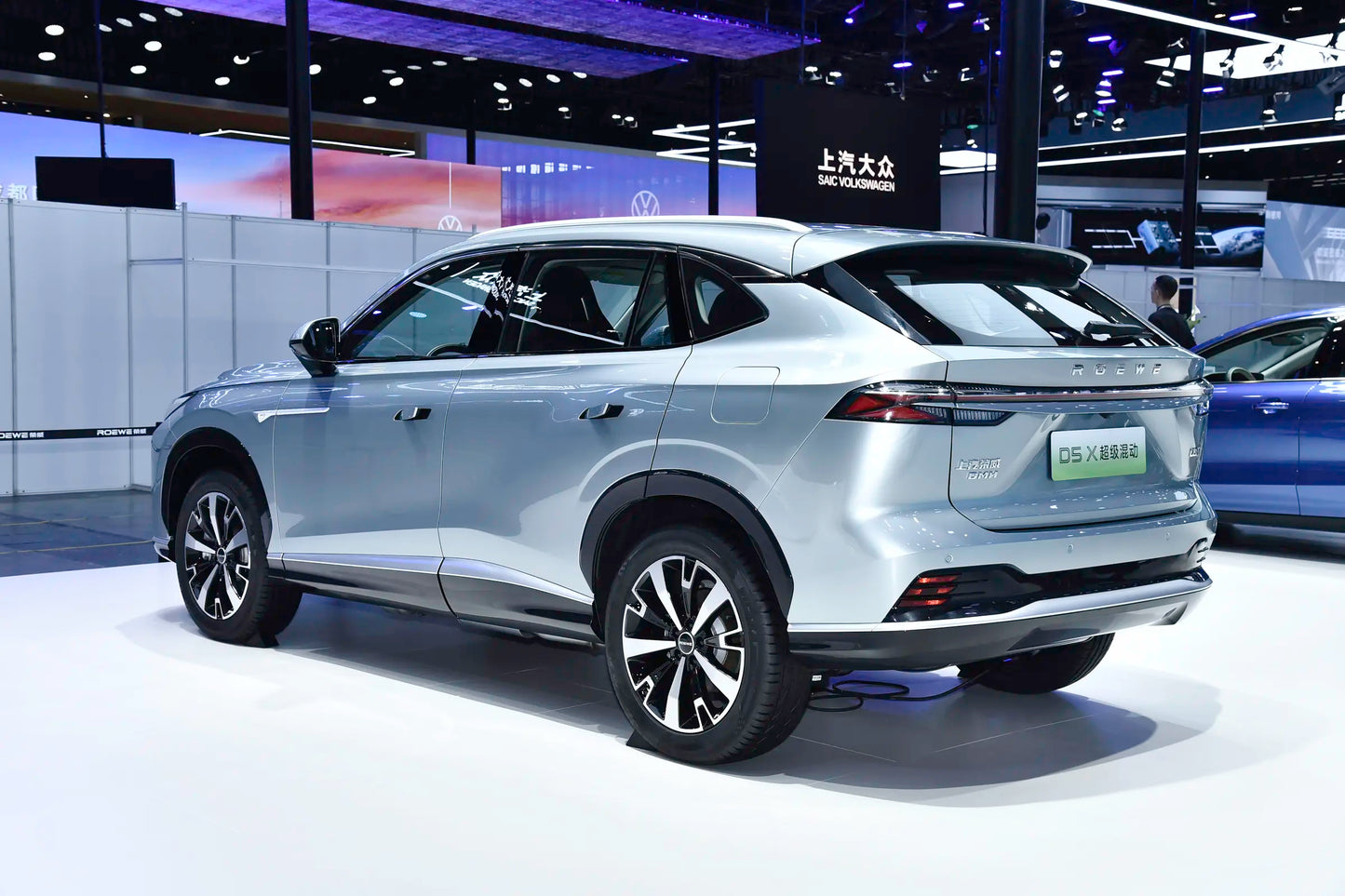 SAIC Motor Roewe D5X DMH -гибридный PHEV