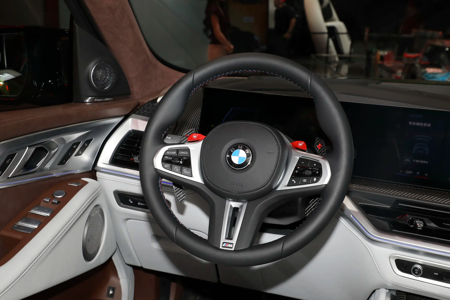 BMW BMW XM -гибридный PHEV